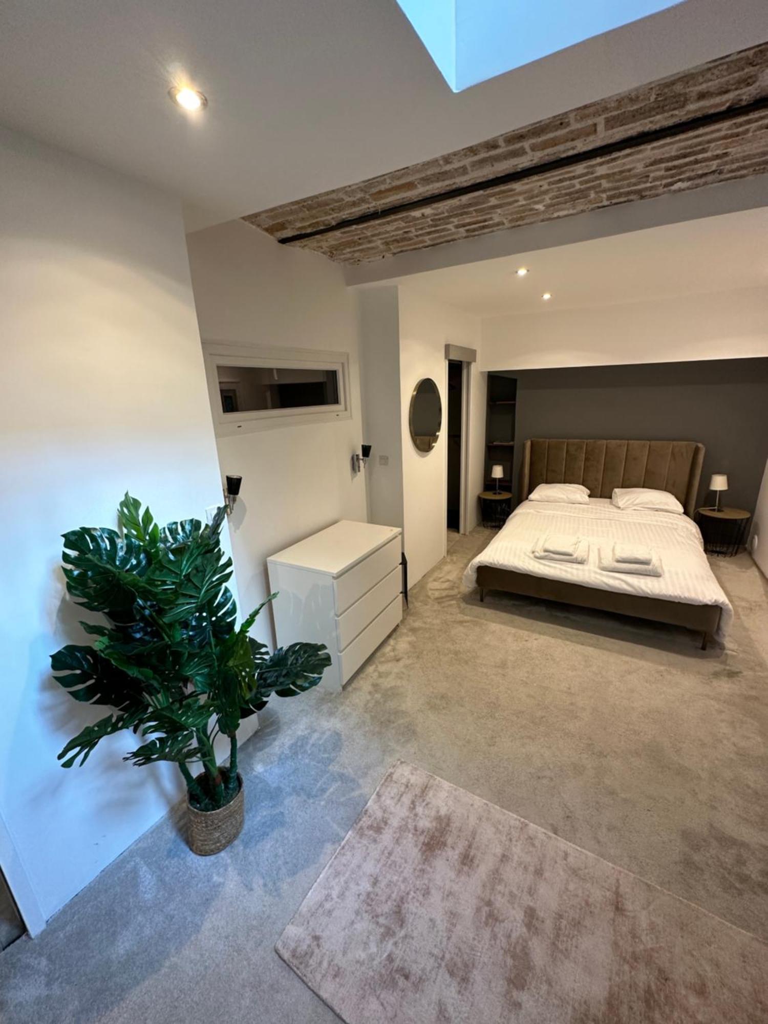Canal Saint Martin Apartments Paryż Zewnętrze zdjęcie